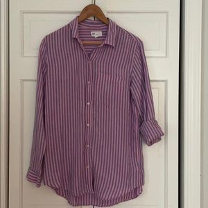 Women’s GAP boyfriend Button Down Linen Shirt